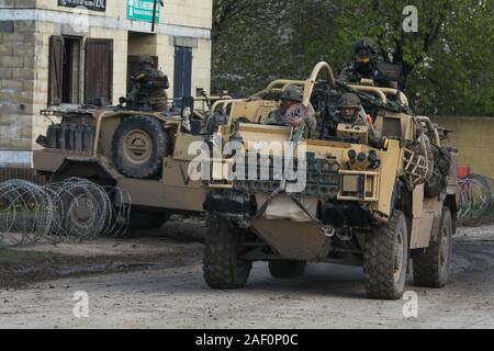 3 Para (3rd Battalion Parachute Regiment) der Schakal gepanzerten Aufklärer Fahrzeug Ausbildung bei Copehill auf Salisbury Plain Stockfoto