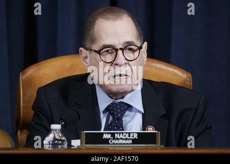 Washington, District of Columbia, USA. 11 Dez, 2019. Haus richterliche Ausschußvorsitzende Jerry Nadler liefert Eröffnungsansprache während das Markup des Repräsentantenhauses von Resolution 755, Artikel Amtsenthebungsverfahren gegen Präsident Donald J. Trumpf auf dem Capitol Hill in Washington, DC, USA, 19. November 2019. Das Haus Schiedsausschuss hat geschrieben 2 Artikel Amtsenthebungsverfahren warf US-Präsident Donald J. Trumpf der Missbrauch von Macht und die Behinderung des Kongresses Credit: Shawn Thew/CNP/ZUMA Draht/Alamy leben Nachrichten Stockfoto