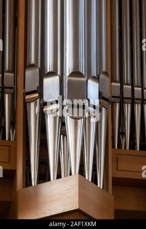 Orgelpfeifen in Hallgrimskirkja Kathedrale, Reykjavik, Island Stockfoto