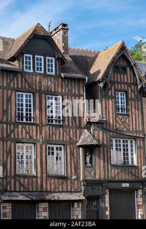 Pont-Audemer (Frankreich): Fachwerkhäuser in der Innenstadt Die Stadt liegt im Tal der Risle in der "Boucles de la Seine Norma entfernt Stockfoto