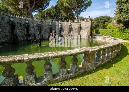 Die Pegasus Brunnen im schönen Garten der Villa Lante Stockfoto