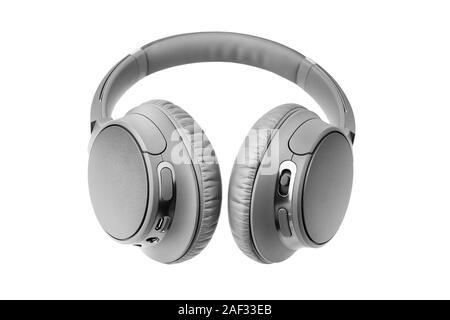 Grau kabellose Kopfhörer auf weißem Hintergrund closeup, große graue Bluetooth headset Design moderne schwarze Wi-fi Stereo Ohrhörer Ansicht von unten Stockfoto