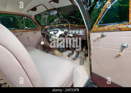 1947 Chevy Business Coupé mit schweren Patina Stockfoto
