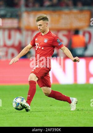 Champions League, Munich-Tottenham, München Dec 11, 2019. Joshua KIMMICH, FCB 32 FC BAYERN MÜNCHEN - Tottenham Hotspur FC 3-1 UEFA Fußball Champions League, München, Dezember 11, 2019, Saison 2019/2020, Gruppenphase, Gruppe B, FCB, Bayern, München © Peter Schatz/Alamy leben Nachrichten Stockfoto