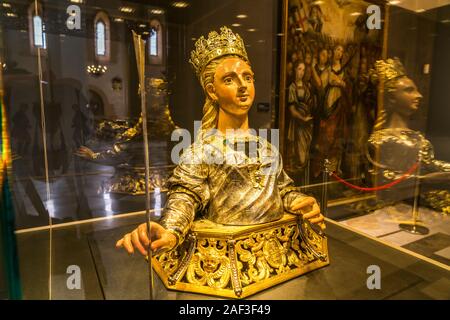 Goldene Büste in der Schatzkammer der Kathedrale San Gerlando, Agrigent, Sizilien, Italien, Europa | goldene Büste im Treasury, Kathedrale des Hl. Stockfoto