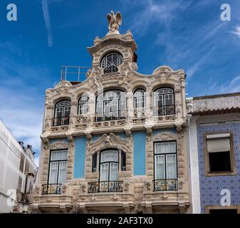 Aveiro, Portugal - 19 August 2019: reich verzierte Fassade des Museums des Jugendstils in Aveiro Stockfoto