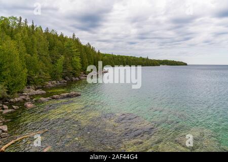 Flowerpot Island Sommer Wanderung in der Bruce Peninsula, Ontario, Kanada Stockfoto
