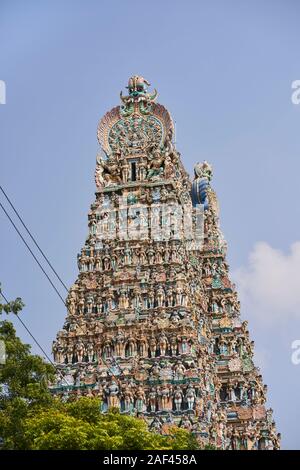 Ein Blick auf die Straße von Meenakshi Amman Tempel in Madurai Stockfoto