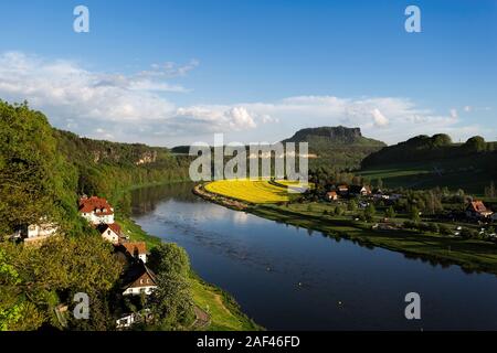 Wunderbare Aussicht auf die Elbe mit dem Lilienstein im Hintergrund Stockfoto