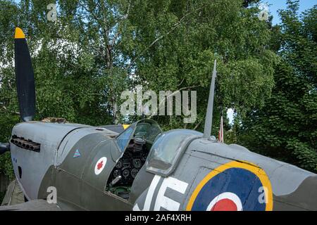 UK, Loughborough, LEICESTERSHIRE - JUNI 2018: Spitfire Mk. IX, Seriennr. EN 398, JE-J persönliche Flugzeug von W/Cdr Johnnie Johnson, kommandierender Offizier der Ke Stockfoto