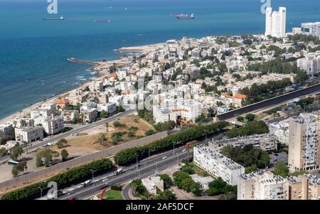 Blick vom Mount Carmel von Haifa mit Blick auf das Mittelmeer in Israel. Stockfoto