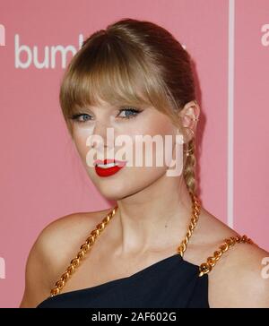 Los Angeles, Kalifornien, USA. 12 Dez, 2019. Los Angeles, Kalifornien, USA. 12 Dez, 2019. Taylor Swift kommt an der 2019 Billboard Frauen In der Musik im Hollywood Palladium am Dezember 12, 2019 in Los Angeles, Kalifornien. Foto: Absturz/imageSPACE/MediaPunch Credit: MediaPunch Inc/Alamy leben Nachrichten Stockfoto