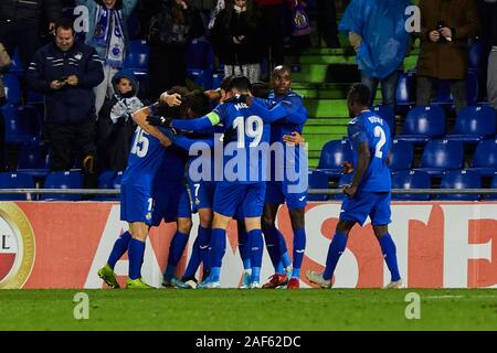 Madrid, Spanien. 12 Dez, 2019. Die Spieler des FC Getafe ein Ziel Feiern während der UEFA Europa League zwischen Getafe CF und FC Krasnodar bei Coliseum Alfonso Perez in Madrid (Endstand; Getafe CF 3:0 FC Krasnodar) Credit: SOPA Images Limited/Alamy leben Nachrichten Stockfoto