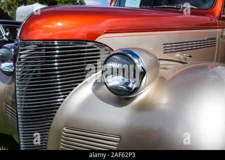 Ein restauriertes und Chevrolet 1939 Master Deluxe 2 Door Sedan geändert am Moabiter April Aktion Auto Show in Moab, Utah. Stockfoto