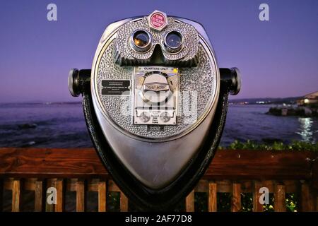 SichtgerŠt im Tourismusviertel Cannery Row, Monterey, Kalifornien, USA Stockfoto