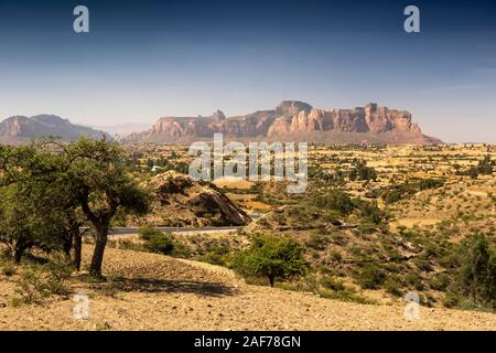 Äthiopien, Tigray, Megab, Gheralta Escarpment, home Felsen gehauenen Kirchen hilltop Stockfoto