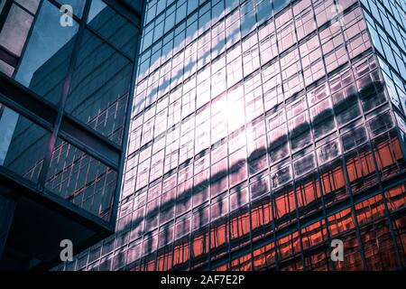 Corporate Office Gebäude Fassade - Geschäftsviertel - Stockfoto