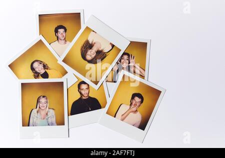 Instant Film Fotos von jungen Frauen und Männern für die Modellierung Casting im Studio auf weißem Hintergrund Stockfoto