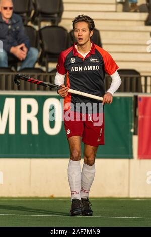 AMSTELVEEN, 08-12-2019, Hoofdklasse Hockey Heren Seizoen 2019-2020. Veranstaltungsort: Wagener Stadion. Valentijn Charbon während des Spiels Amsterdam Almere vs. Stockfoto