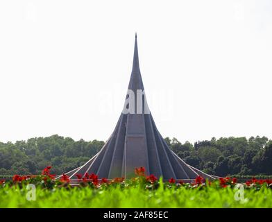 Jatiyo Sriti Shoudho (Nationale Märtyrer' Memorial), Savar Stockfoto