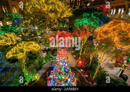 Las Vegas, DEZ 12: schöne Weihnachten Lichter der Mystic Falls Park in Sam's Town am 12.Dezember, 2019 in Las Vegas, Nevada Stockfoto