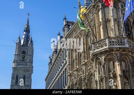 Belfried und des 16. Jahrhunderts Gent Rathaus/Rathaus-de Keure der Stadträte Haus - im spätgotischen Stil, Ostflandern, Belgien Stockfoto