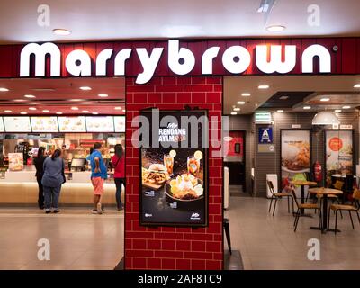 Genting, Malaysia - November 2019: Heiraten braun Restaurant Eingang Nahaufnahme Genting Highlands Stockfoto