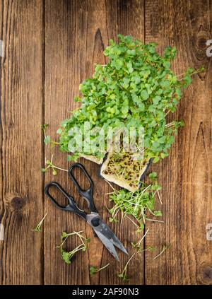 Teil der frisch geschnittenen Kresse (Nahaufnahme; selektive Fokus) Stockfoto