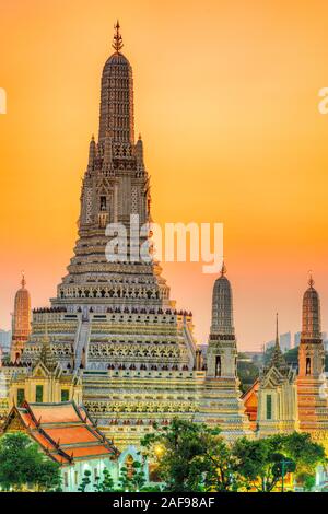 Wat Arun, dem Tempel der Morgenröte, Bangkok, Thailand. Stockfoto