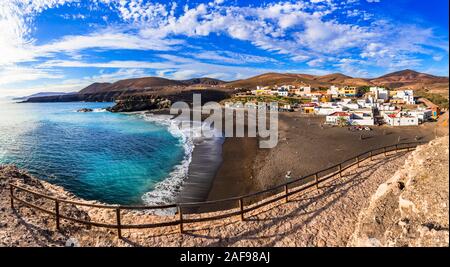 Die traditionelle Fischerei Ajuy Dorf, Panoramaaussicht, Insel Fuerteventura, Spanien. Stockfoto