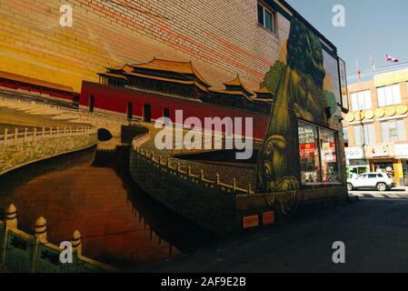 TORONTO, KANADA - November, 2019 Teil der Grafitti in Chinatown Toronto während des Tages Stockfoto