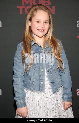 Hollywood, Ca. 13 Dez, 2019. Mia Gabay, Mob Stadt Los Angeles Premiere auf der Los Angeles Film School in Hollywood, Kalifornien am 13. Dezember 2019. Credit: Faye Sadou/Medien Punch/Alamy leben Nachrichten Stockfoto