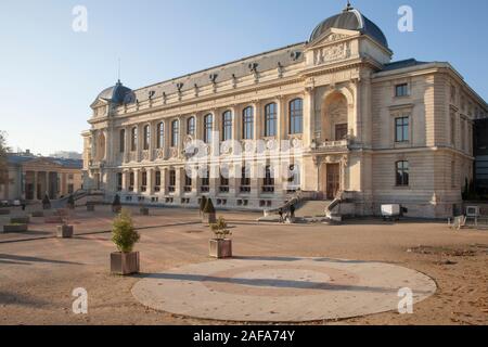 19. Jahrhundert Gebäude mit der Großen Galerie des Evolution im Jardin des Plantes, Paris Stockfoto