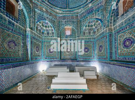 Innenraum geschossen im Grab der Nekropole Schah-i-Wonders, Samarkand, Usbekistan, in Zentralasien Stockfoto