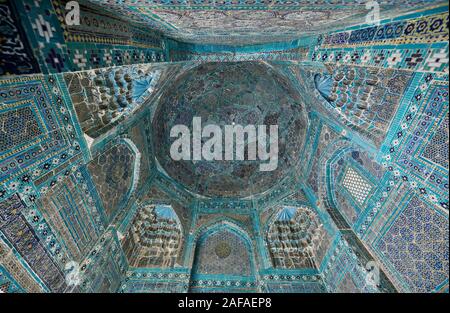 Innenraum geschossen im Grab der Nekropole Schah-i-Wonders, Samarkand, Usbekistan, in Zentralasien Stockfoto