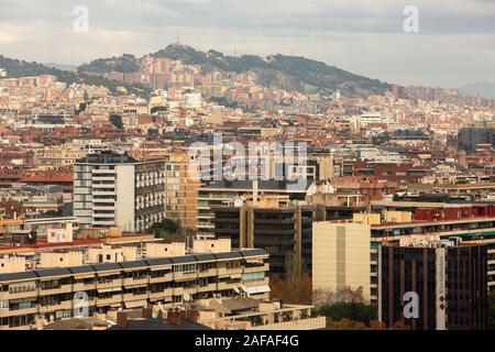 Blick auf Barcelona von der Avenida Diagonal, Barcelona. Katalonien, Spanien Stockfoto