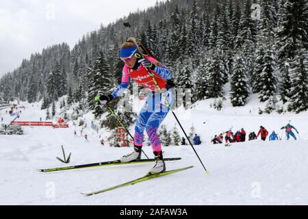 Biathlonzentrum, Hochfilzen, Österreich. 14 Dez, 2019. International Biathlon Union Wm Hochfilzen, Tag 3, Frauen 4 x 6 km Staffel, Kristina Reztsova (RUS); - Redaktionelle Verwendung Credit: Aktion plus Sport/Alamy leben Nachrichten Stockfoto