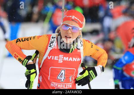 Biathlonzentrum, Hochfilzen, Österreich. 14 Dez, 2019. International Biathlon Union Wm Hochfilzen, Tag 3, Frauen 4 x 6 km Staffel, Karolin Horchler (GER); - Redaktionelle Verwendung Credit: Aktion plus Sport/Alamy leben Nachrichten Stockfoto