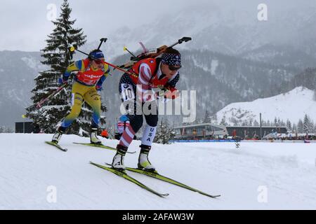 Biathlonzentrum, Hochfilzen, Österreich. 14 Dez, 2019. International Biathlon Union Wm Hochfilzen, Tag 3, Frauen 4 x 6 km Staffel, Joanne Reid (USA); - Redaktionelle Verwendung Credit: Aktion plus Sport/Alamy leben Nachrichten Stockfoto