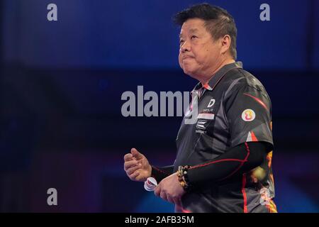 London, Großbritannien. 14 Dez, 2019. London, 14-12-2019, Dart Spieler Paul Lim während der William Hill, World Championship Darts, PDC. Credit: Pro Schüsse/Alamy leben Nachrichten Stockfoto