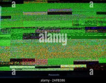Schlechtes Signal Getriebegeräusch Auswirkungen auf das CRT LCD-Display-TV Live broadcast Problem Stockfoto