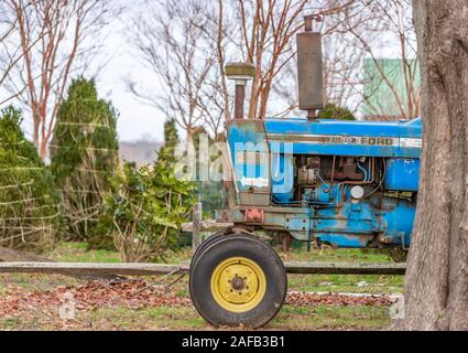 Das vordere Ende des alten Ford farm Traktor