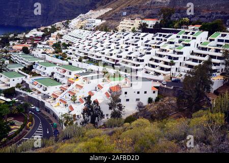 Touristenburgen in Puerto de Santiago, Los Gigantes, Teneriffa, Spanien Stockfoto