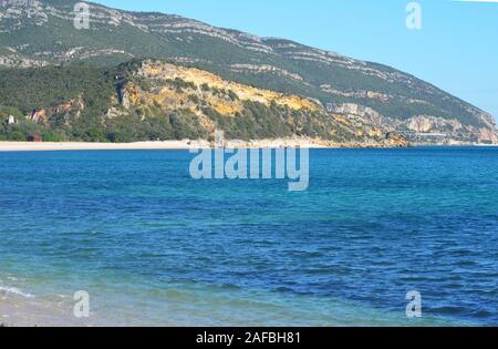 Portinho da Arrábida Strand innerhalb der Serra da Arrábida Natural Park, Portugal Stockfoto