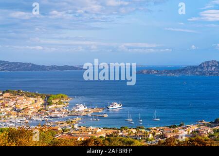 Panorama auf La Maddalena in Costa Smeralda im Mittelmeer Stockfoto