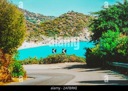 Straße nach Villasimius Strand am Mittelmeer Insel Sardinien Italien Stockfoto