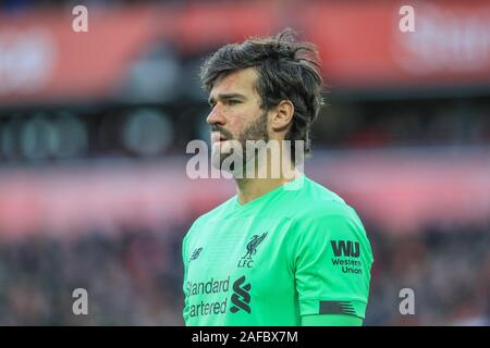 14. Dezember 2019, Liverpool, Liverpool, England; Premier League, Liverpool v Watford: Alisson (1) von Liverpool während des Spiels Credit: Mark Cosgrove/News Bilder Stockfoto