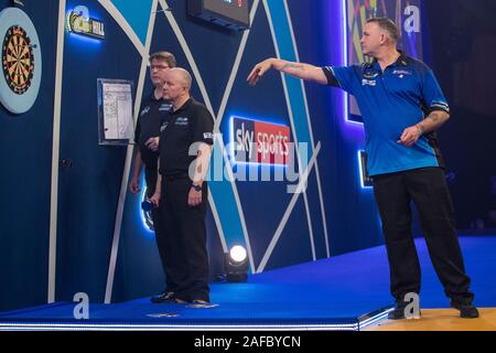 London, Großbritannien. 14 Dez, 2019. London, 14-12-2019, Dart Spieler Mark McGeeney während der William Hill, World Championship Darts, PDC. Credit: Pro Schüsse/Alamy leben Nachrichten Stockfoto