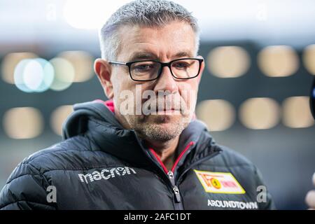 Paderborn, Deutschland. 14 Dez, 2019. firo: 14.12.2019, Fuvuball, 1.Bundesliga, Saison 2019/2020, SC Paderborn - Union Berlin Trainer Urs Fischer (Union Berlin) Porträt | Nutzung der weltweiten Kredit: dpa/Alamy leben Nachrichten Stockfoto