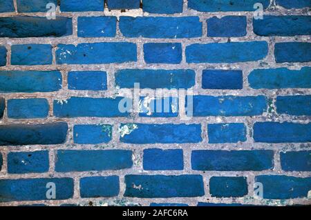 Classic blau trendigen Pastellfarben monochromatischen verwitterten Mauer Hintergrund Textur Stockfoto